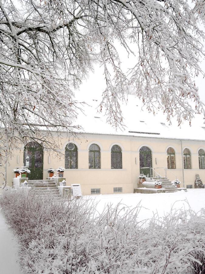Kavaliershaus Schloss Bluecher Am Finckenersee Екстериор снимка