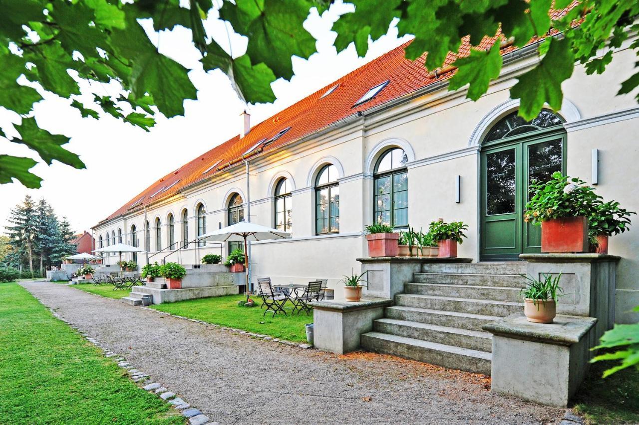 Kavaliershaus Schloss Bluecher Am Finckenersee Екстериор снимка
